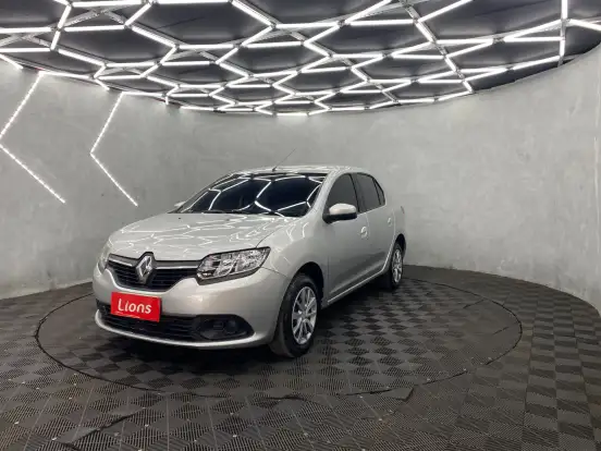 RENAULT-LOGAN-2019