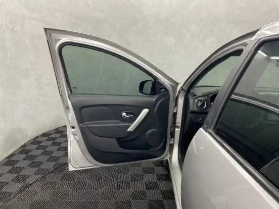 RENAULT-SANDERO-1.0 12V SCE FLEX EXPRESSION MANUAL RENAULT-SANDERO-2018