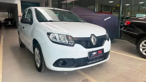 RENAULT SANDERO 1.0 AUTHENTIQUE 16V FLEX 4P MANUAL RENAULT SANDERO 1.0 AUTHENTIQUE 16V FLEX 4P MANUAL