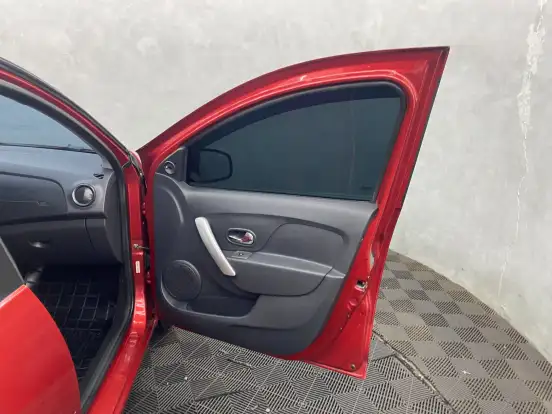 RENAULT-SANDERO-1.6 16V SCE FLEX EXPRESSION MANUAL RENAULT-SANDERO-2018