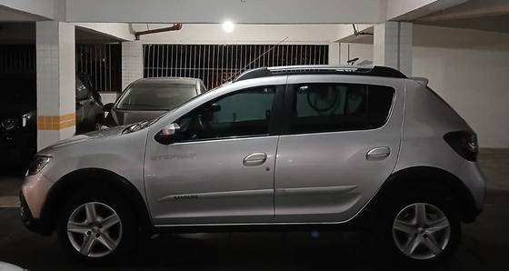 RENAULT SANDERO 1.6 16V SCE FLEX ZEN MANUAL