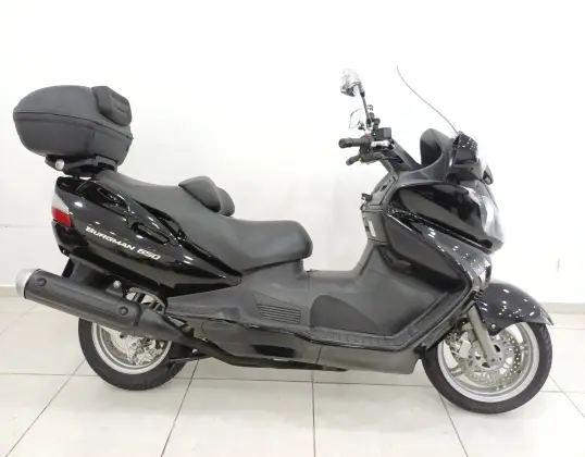 SUZUKI BURGMAN 650 