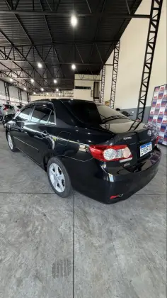 TOYOTA COROLLA 1.8 GLI 16V FLEX 4P AUTOMÁTICO