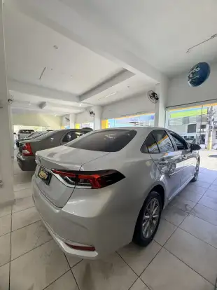 TOYOTA-COROLLA-2025