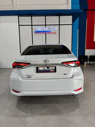 TOYOTA-COROLLA-2024