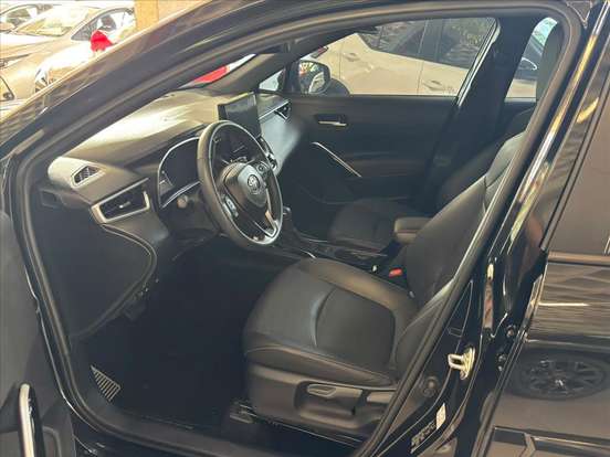 TOYOTA-COROLLA CROSS-2025
