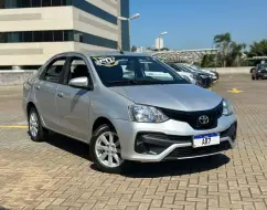 TOYOTA ETIOS 1.5 X PLUS SEDAN 16V FLEX 4P AUTOMÁTICO TOYOTA ETIOS 1.5 X PLUS SEDAN 16V FLEX 4P AUTOMÁTICO