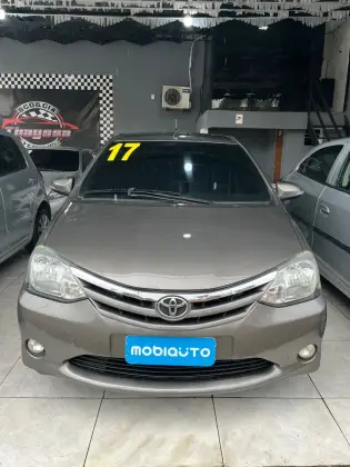 TOYOTA ETIOS 1.5 XLS 16V FLEX 4P AUTOMÁTICO TOYOTA ETIOS 1.5 XLS 16V FLEX 4P AUTOMÁTICO