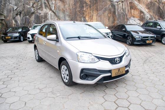 TOYOTA ETIOS 1.5 READY 16V FLEX 4P AUTOMÁTICO