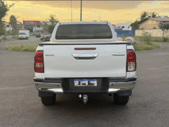 TOYOTA-HILUX-2.8 D-4D TURBO DIESEL CD POWER PACK 4X4 MANUAL TOYOTA-HILUX-2021