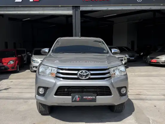 TOYOTA-HILUX-2.8 SRV 4X4 CD 16V DIESEL 4P AUTOMÁTICO TOYOTA-HILUX-2017