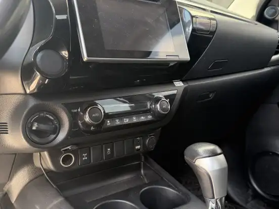 TOYOTA-HILUX-2.8 SRV 4X4 CD 16V DIESEL 4P AUTOMÁTICO TOYOTA-HILUX-2017
