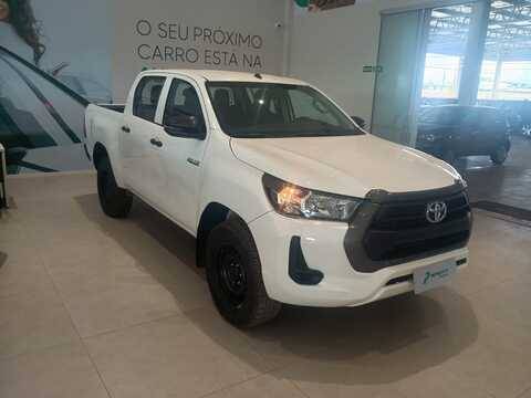 TOYOTA HILUX 2.8 D-4D TURBO DIESEL CD POWER PACK 4X4 AUTOMÁTICO