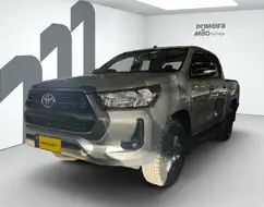 TOYOTA HILUX 2.8 D-4D TURBO DIESEL CD SR 4X4 AUTOMÁTICO TOYOTA HILUX 2.8 D-4D TURBO DIESEL CD SR 4X4 AUTOMÁTICO