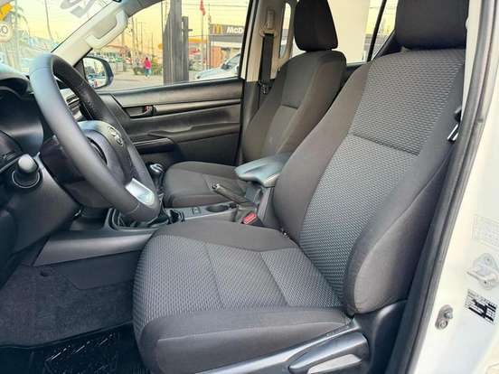 TOYOTA-HILUX-2.8 POWER PACK 4X4 CD 16V DIESEL 4P MANUAL TOYOTA-HILUX-2020