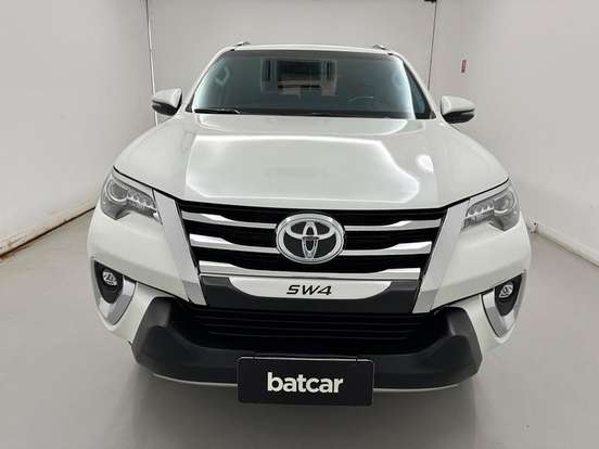 TOYOTA-HILUX SW4-2.8 SRX 4X4 16V TURBO INTERCOOLER DIESEL 4P AUTOMÁTICO TOYOTA-HILUX SW4-2018