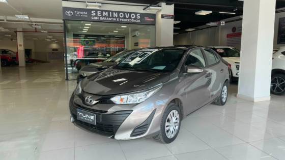 TOYOTA YARIS 1.5 16V FLEX SEDAN XL LIVE MULTIDRIVE