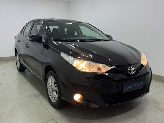 TOYOTA-YARIS-1.5 16V FLEX SEDAN XL PLUS TECH MULTIDRIVE TOYOTA-YARIS-2019