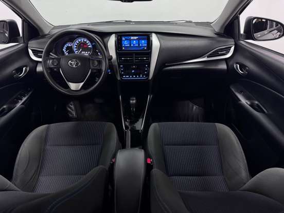 TOYOTA-YARIS-1.5 16V FLEX SEDAN XL PLUS TECH MULTIDRIVE TOYOTA-YARIS-2019