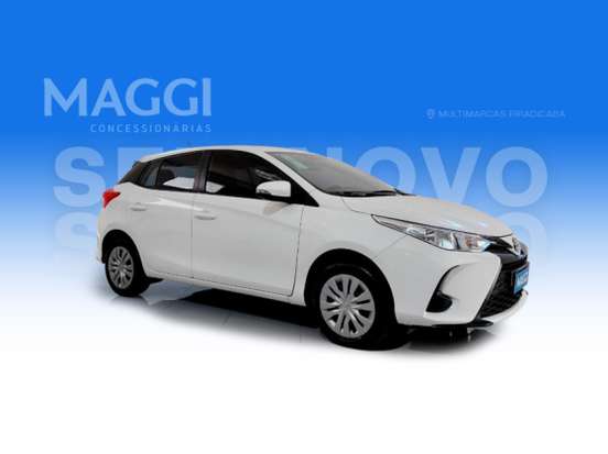 TOYOTA-YARIS-2024
