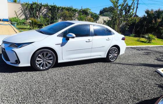 TOYOTA COROLLA 1.8 VVT-I HYBRID FLEX ALTIS PREMIUM CVT