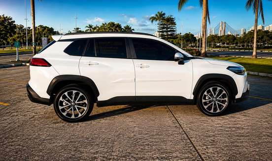 TOYOTA-COROLLA CROSS-2022