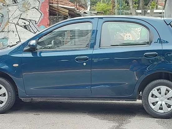 TOYOTA-ETIOS-1.3 X 16V FLEX 4P MANUAL TOYOTA-ETIOS-2015