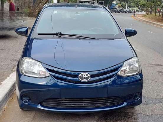 TOYOTA-ETIOS-1.3 X 16V FLEX 4P MANUAL TOYOTA-ETIOS-2015