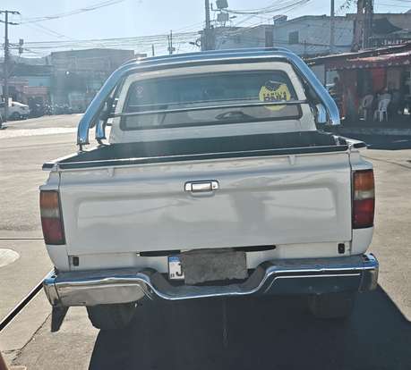 TOYOTA-HILUX-2.8 SR5 4X4 CD 8V DIESEL 4P MANUAL TOYOTA-HILUX-2000