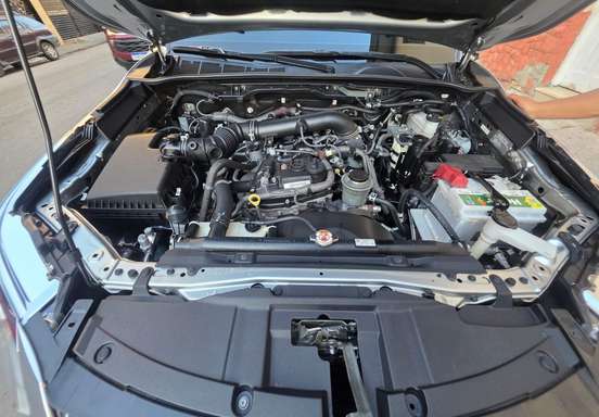 TOYOTA-HILUX SW4-2.7 SRV 7 LUGARES 4X2 16V FLEX 4P AUTOMÁTICO TOYOTA-HILUX SW4-2019
