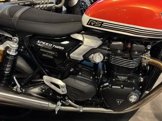 TRIUMPH-SPEED TWIN RS TRIUMPH-SPEED TWIN RS-2026