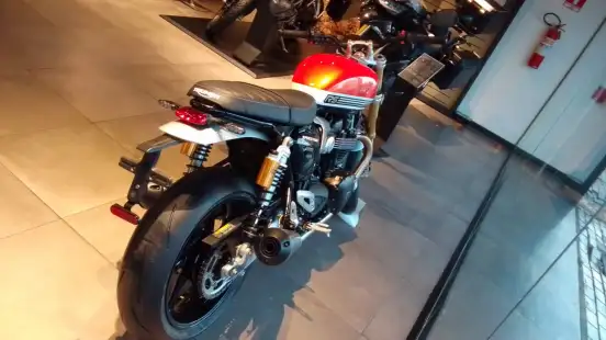 TRIUMPH-SPEED TWIN RS-2026