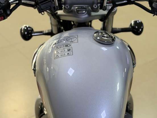 TRIUMPH-BONNEVILLE SPEEDMASTER TRIUMPH-BONNEVILLE SPEEDMASTER-2025