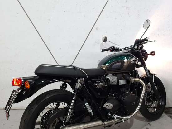 TRIUMPH-BONNEVILLE T100 900 TRIUMPH-BONNEVILLE T100 900-2023