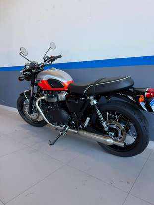 TRIUMPH-BONNEVILLE T100 900-2025