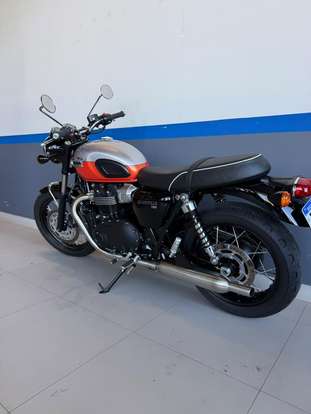 TRIUMPH-BONNEVILLE T100 900-2025