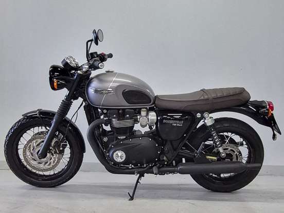 TRIUMPH-BONNEVILLE T120 BLACK 1200 TRIUMPH-BONNEVILLE T120 BLACK 1200-2024