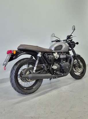 TRIUMPH-BONNEVILLE T120 BLACK 1200-2024