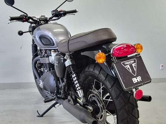 TRIUMPH-BONNEVILLE T120 BLACK 1200 TRIUMPH-BONNEVILLE T120 BLACK 1200-2024
