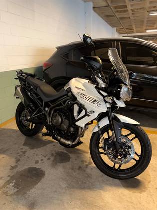 TRIUMPH TIGER 800 XRX 