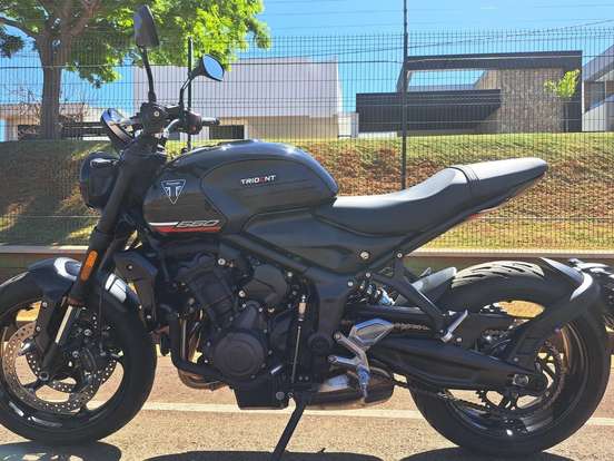 TRIUMPH-TRIDENT 660 TRIUMPH-TRIDENT 660-2025