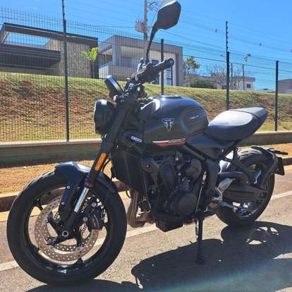 TRIUMPH-TRIDENT 660-2025