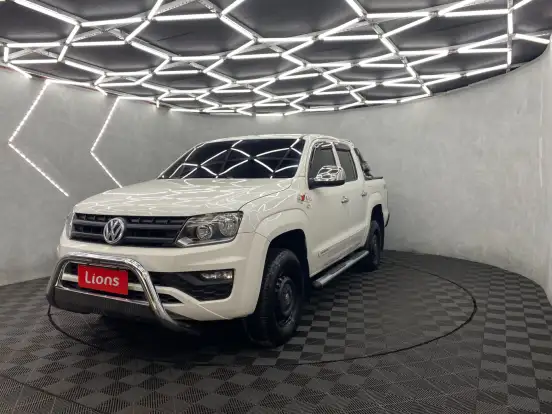 VOLKSWAGEN-AMAROK-2017