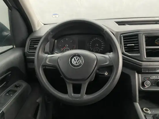 VOLKSWAGEN-AMAROK-2019