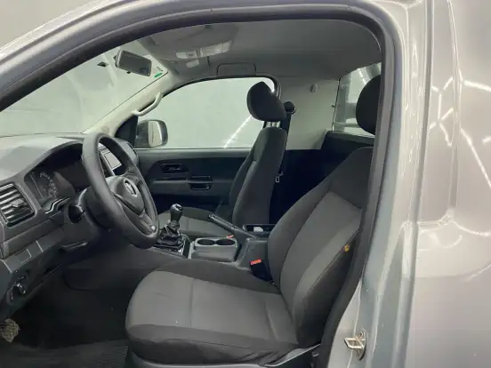 VOLKSWAGEN-AMAROK-2019