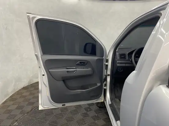 VOLKSWAGEN-AMAROK-2018