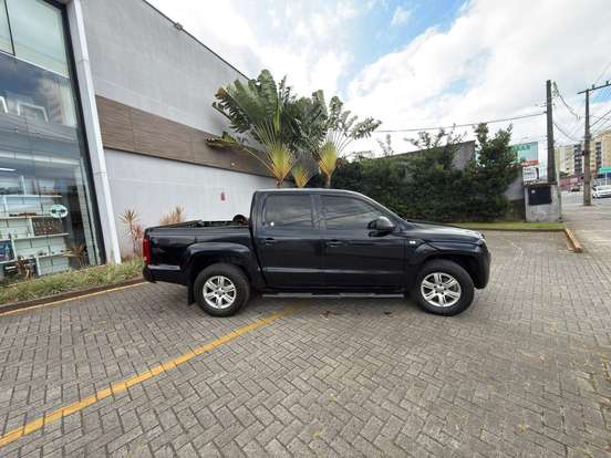 VOLKSWAGEN-AMAROK-2.0 TRENDLINE 4X4 CD 16V TURBO INTERCOOLER DIESEL 4P MANUAL VOLKSWAGEN-AMAROK-2011