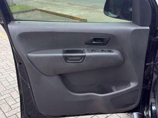 VOLKSWAGEN-AMAROK-2.0 TRENDLINE 4X4 CD 16V TURBO INTERCOOLER DIESEL 4P MANUAL VOLKSWAGEN-AMAROK-2011