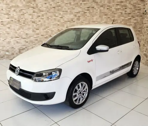VOLKSWAGEN FOX 1.6 MI ROCK IN RIO 8V FLEX 4P MANUAL VOLKSWAGEN FOX 1.6 MI ROCK IN RIO 8V FLEX 4P MANUAL