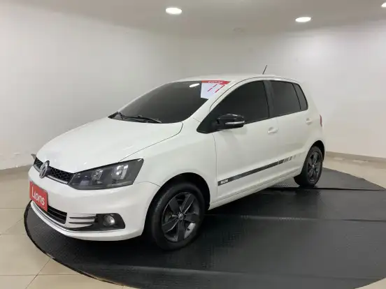 VOLKSWAGEN-FOX-1.6 MSI RUN 8V FLEX 4P MANUAL VOLKSWAGEN-FOX-2017